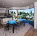 Russell House - Schoolies Week Accommodation