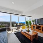 Views Forever Devonport - Schoolies Week Accommodation 0