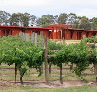 De'Vine Escape - Schoolies Week Accommodation