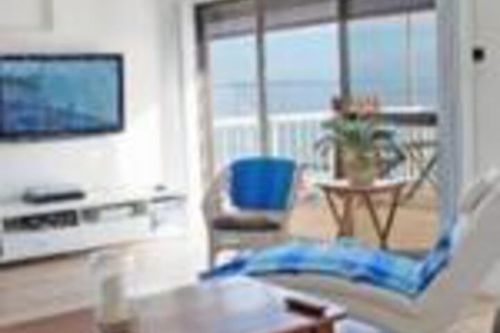  Schoolies Week Accommodation