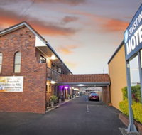 Coast Inn Motel - Schoolies Week Accommodation