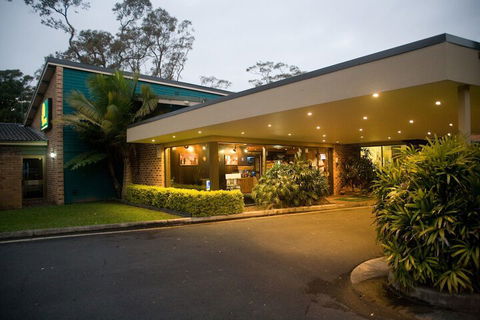 Quality Inn The Willows - Schoolies Week Accommodation 2