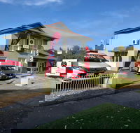Atwood Motor Inn - Schoolies Week Accommodation