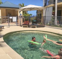 Beachside Holiday Apartments - Schoolies Week Accommodation