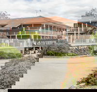 Bathurst Motor Inn - Schoolies Week Accommodation