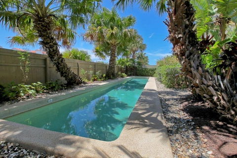 The Mirage Alexandra Headland - Schoolies Week Accommodation 4