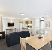 Melbourne Metropole Central - Schoolies Week Accommodation