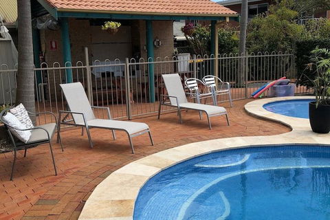 Beaches Serviced Apartments - Schoolies Week Accommodation 7