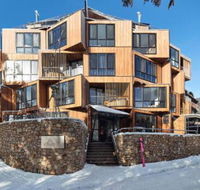 Huski Apartments Falls Creek - Schoolies Week Accommodation