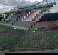 Bairnsdale Tanjil Motor Inn - Schoolies Week Accommodation