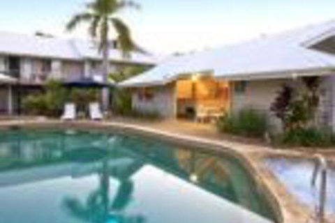 Pelican Beach Resort - Schoolies Week Accommodation 0