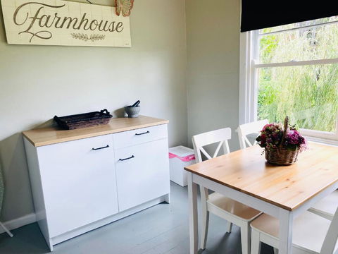 Bush Retreat Farm House - Schoolies Week Accommodation 5