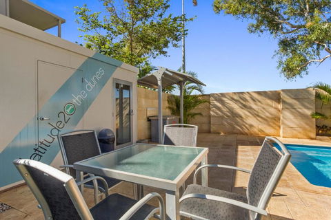 Latitude20 The Dunes - Schoolies Week Accommodation 5