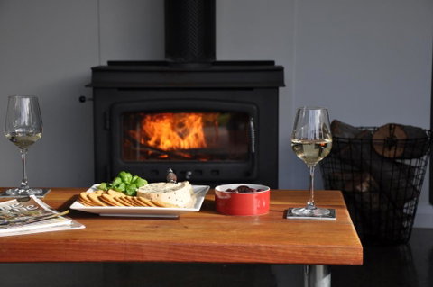 Valle Laguna - Schoolies Week Accommodation 7