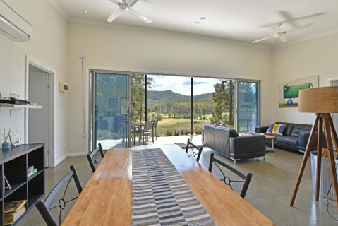 Valle Laguna - Schoolies Week Accommodation 2