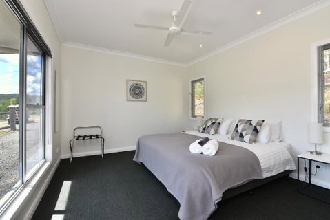 Valle Laguna - Schoolies Week Accommodation 6