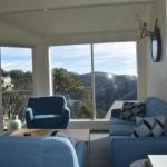 Razorback 8 - Schoolies Week Accommodation 0