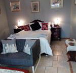 Yorks Lookout Lodge Bed  Breakfast - Schoolies Week Accommodation