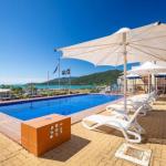 Mount Rooper QLD Schoolies Week Accommodation