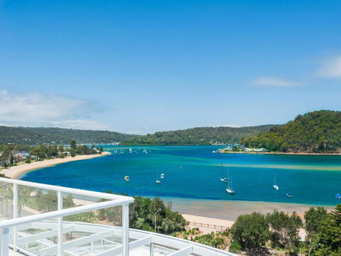 Penthouse 707 4 Bedroom Oceanview Penthouse - Schoolies Week Accommodation 5