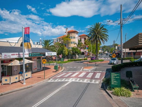 Penthouse 707 4 Bedroom Oceanview Penthouse - Schoolies Week Accommodation 1