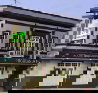 Highlands Hotel - Schoolies Week Accommodation