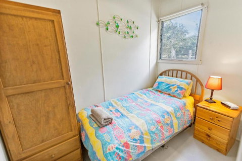 Kambera Pet Friendly Cottage On Raymond Island - Schoolies Week Accommodation 4
