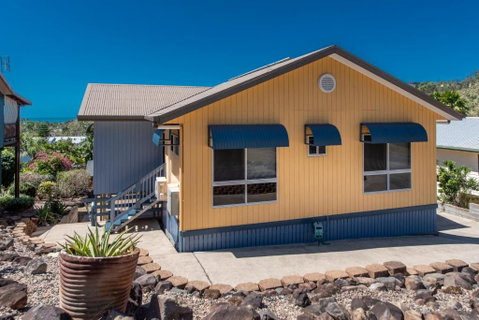 Sunset Escape - Schoolies Week Accommodation 2
