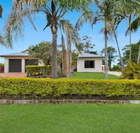 Robins Place - Schoolies Week Accommodation