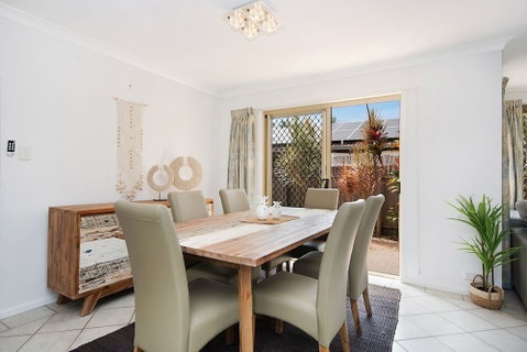 Kailani Beach House - Schoolies Week Accommodation 5