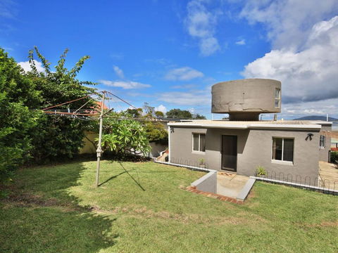 The Rotunda At Gerroa Pet Friendly Beachfront - Schoolies Week Accommodation 2