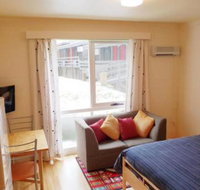 Alpine Haven 4 - Schoolies Week Accommodation