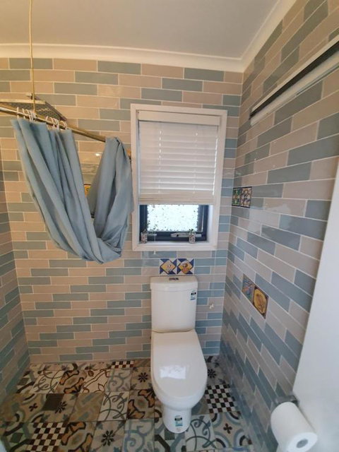 JUST 4 YOU! Amazing Sea Views WIFI Fullly Air Conditioned King Bed - Schoolies Week Accommodation 6