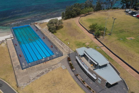 JUST 4 YOU! Amazing Sea Views WIFI Fullly Air Conditioned King Bed - Schoolies Week Accommodation 4