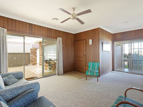 120 Ocean Parade Dalmeny - Schoolies Week Accommodation 6