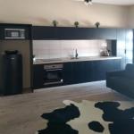 Kindred Parkside Apartments - Schoolies Week Accommodation 0