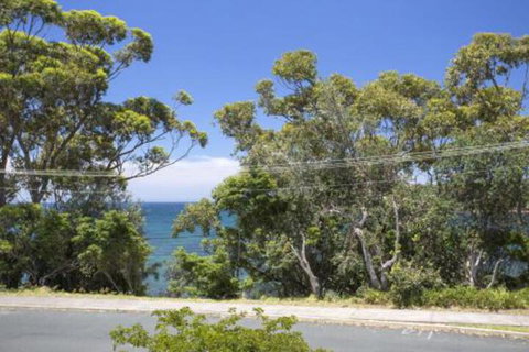 HARBOUR BREEZE ULLADULLA - Schoolies Week Accommodation 0