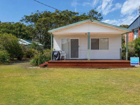 Coastal Cottage - Schoolies Week Accommodation 4