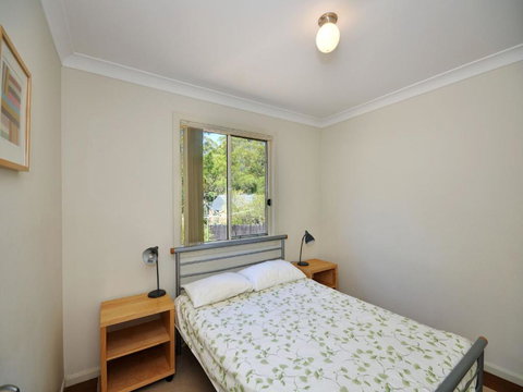 Coastal Cottage - Schoolies Week Accommodation 2
