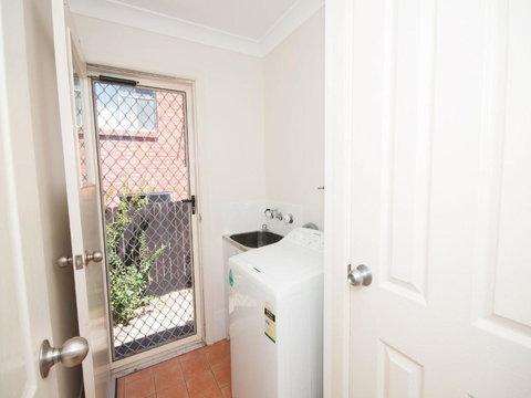 Coastal Cottage - Schoolies Week Accommodation 6