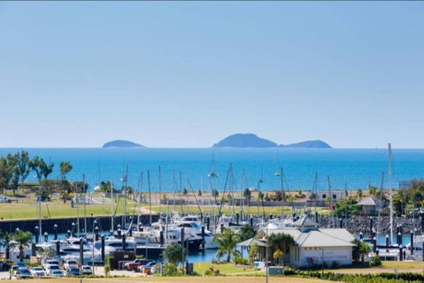 ?Airliedise?NO Hills?Kitchen?5min Walk 2 Ferry Terminal?WiFi?Netflix - Schoolies Week Accommodation 1