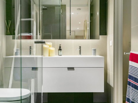 SEA TEMPLE MORNINGTON - Schoolies Week Accommodation 4