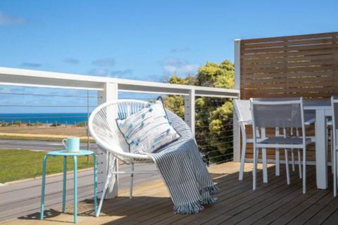Xanadu Aldinga Beach - Schoolies Week Accommodation 0