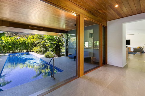 Aqua - At Funnel Bay - Schoolies Week Accommodation 2