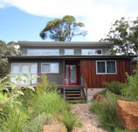 Ducknow on Braeside - Schoolies Week Accommodation