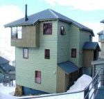 Eagles Nest - Schoolies Week Accommodation