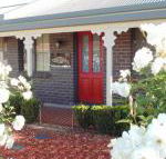 Baronet B  B - Schoolies Week Accommodation
