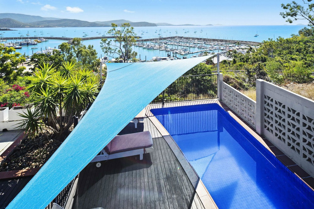 Mount Rooper QLD Schoolies Week Accommodation