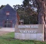 Herons Rise Vineyard Accommodation - Schoolies Week Accommodation