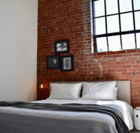 Stylish Warehouse Conversion in Heart of Fitzroy - Schoolies Week Accommodation